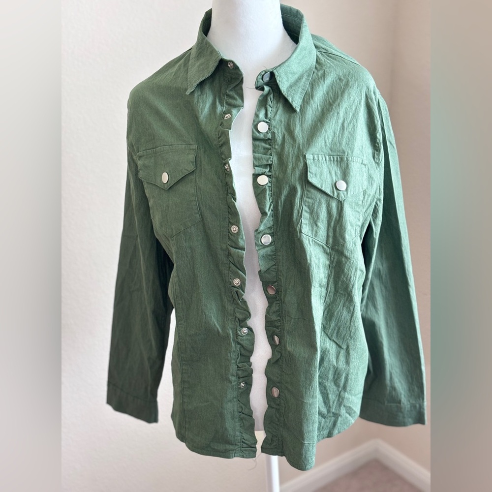 Jeans brand green button up shirt - Large